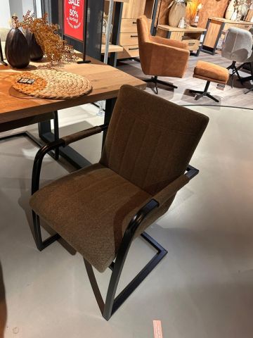 CERELLA Armstoel SG 04